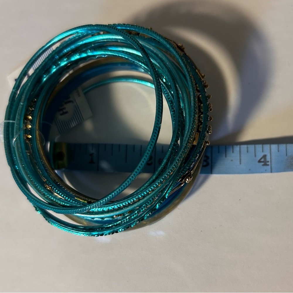 Ethnic Design Multi Bangle Set - Picture 4 of 4